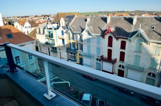 La Terrasse Du Grand Bleu A Wimereux Exterior photo